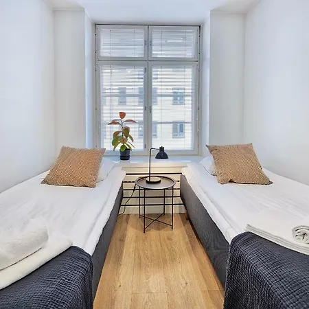 Kotimaailma - Unioninkatu 10 Huoneisto